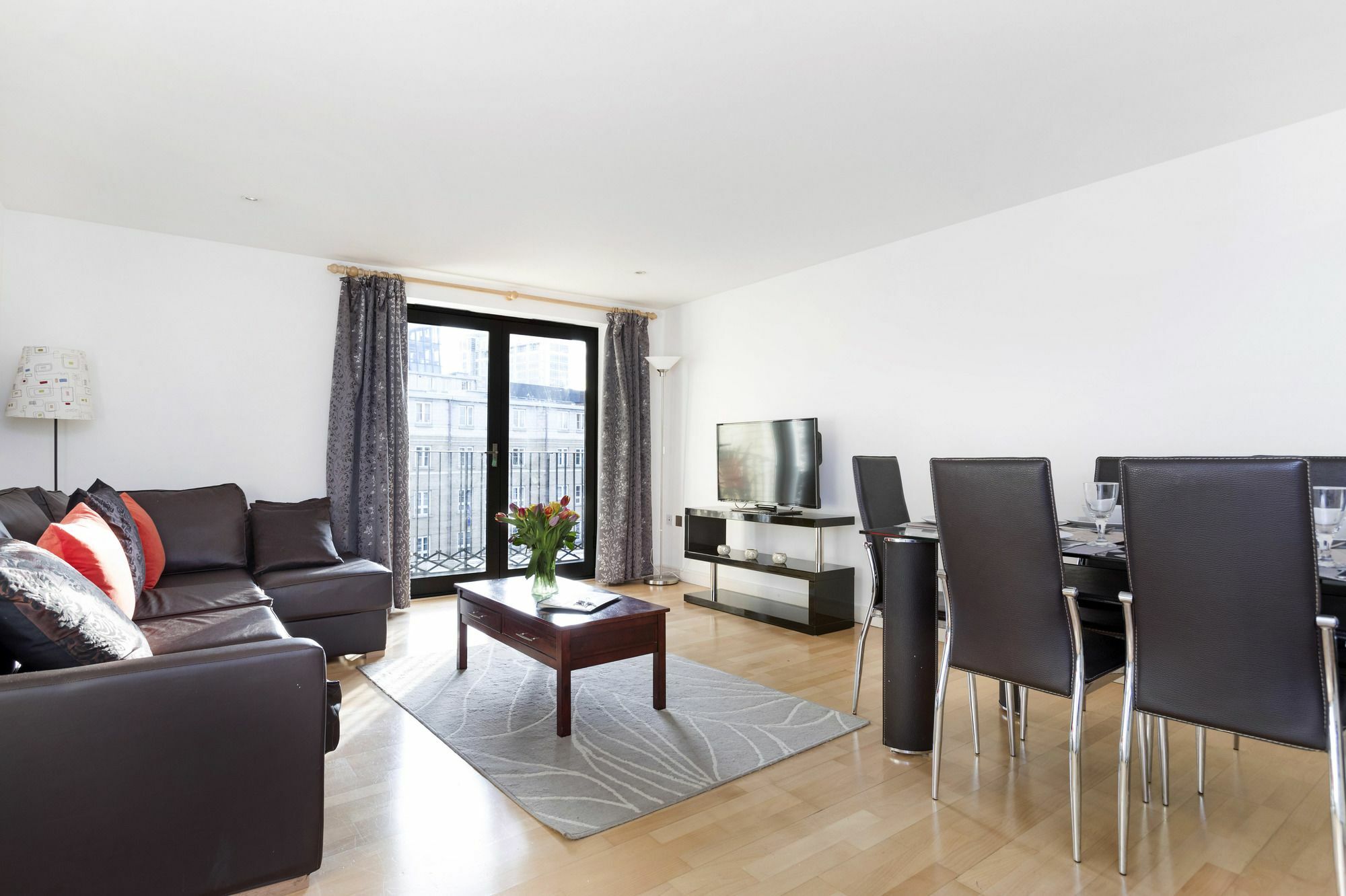Club Living - Regents Park & Euston Apartments Лондон Екстер'єр фото