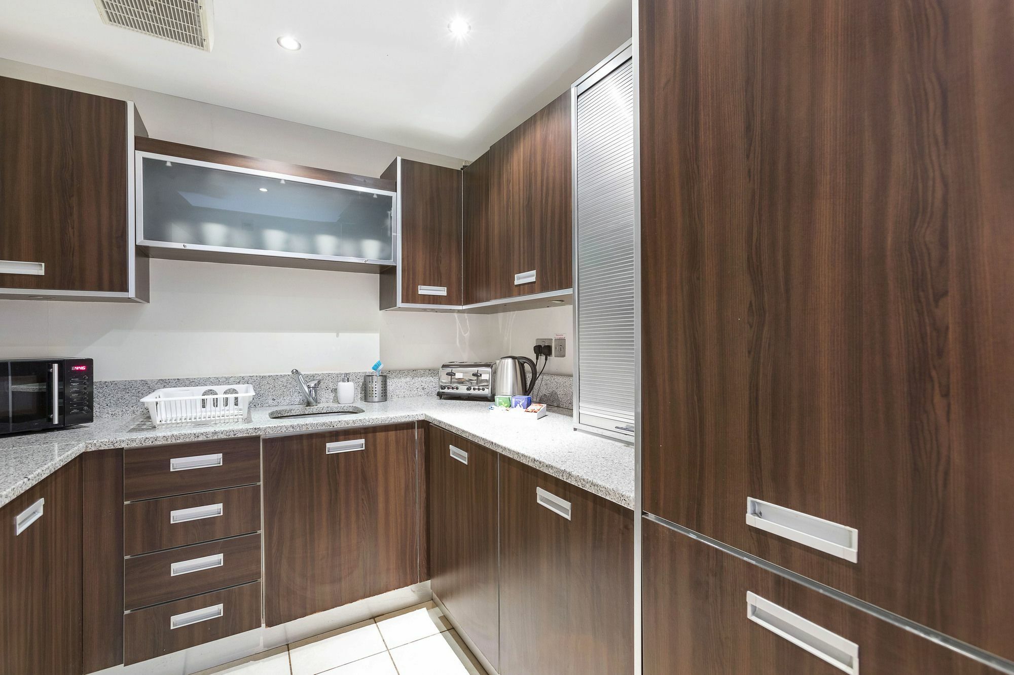 Club Living - Regents Park & Euston Apartments Лондон Екстер'єр фото